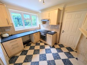 Photo 21- click for photo gallery